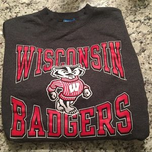 Wisconsin badgers crew neck
